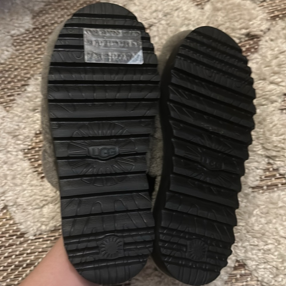 Ugg Slides Slippers Size 7 - image 3